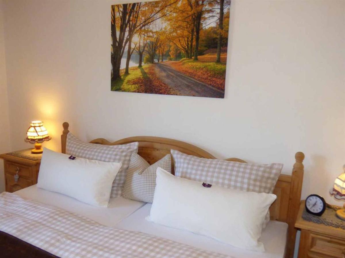 Haus Am Hochwald Apartment Митенвалд Екстериор снимка